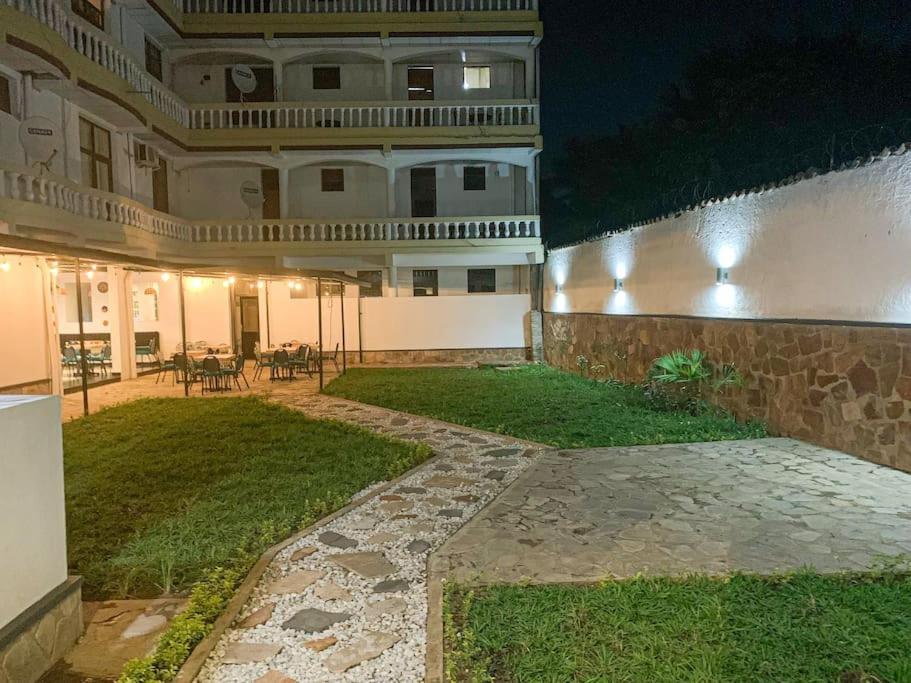 City Center Apartments Buyumbura Exterior foto